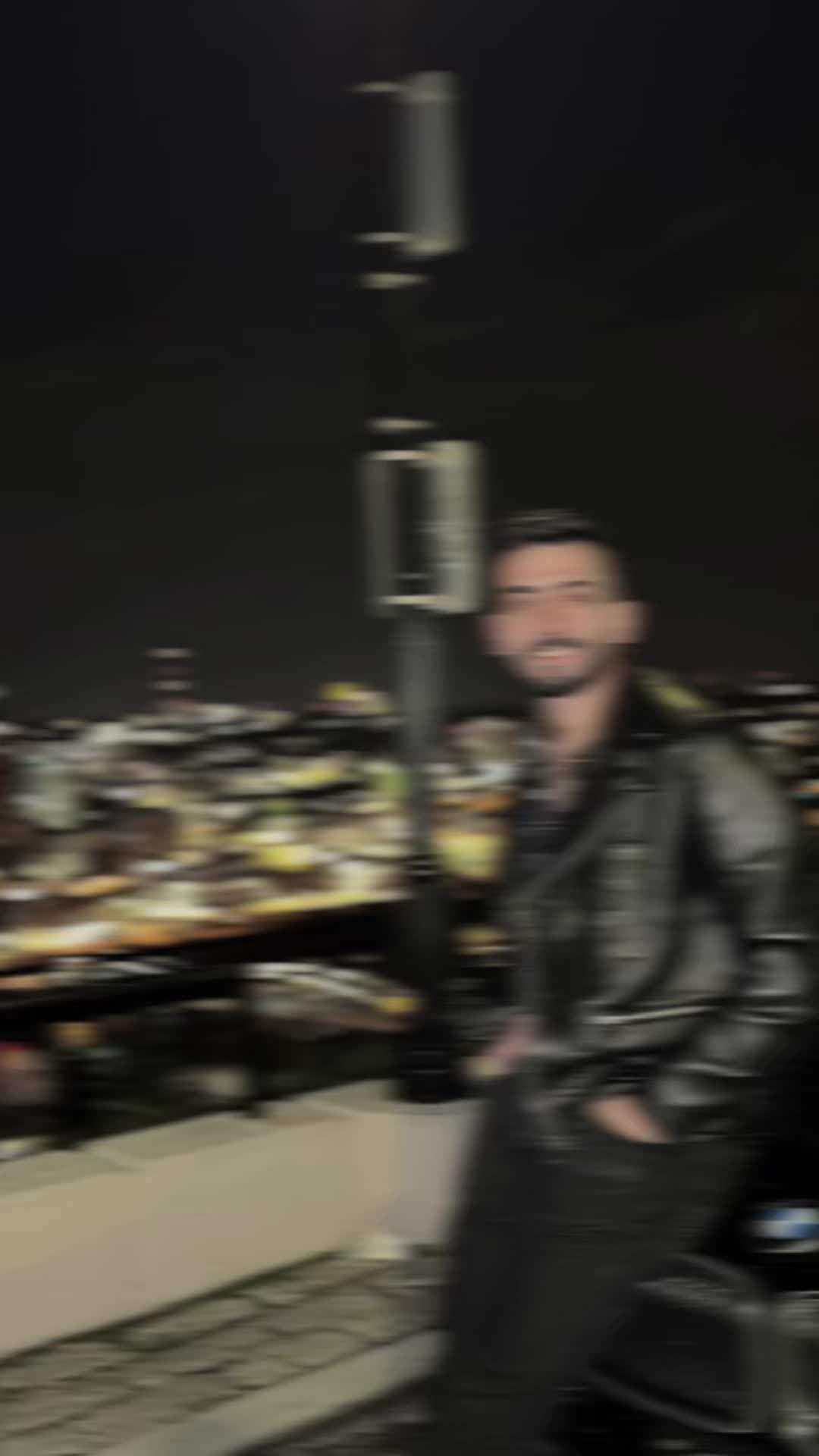 @Azat Ataş