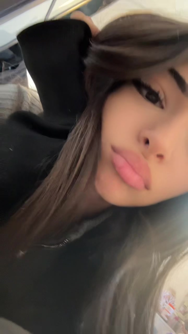 @𝓛𝓲𝓻𝓪𝔃 𖣂
