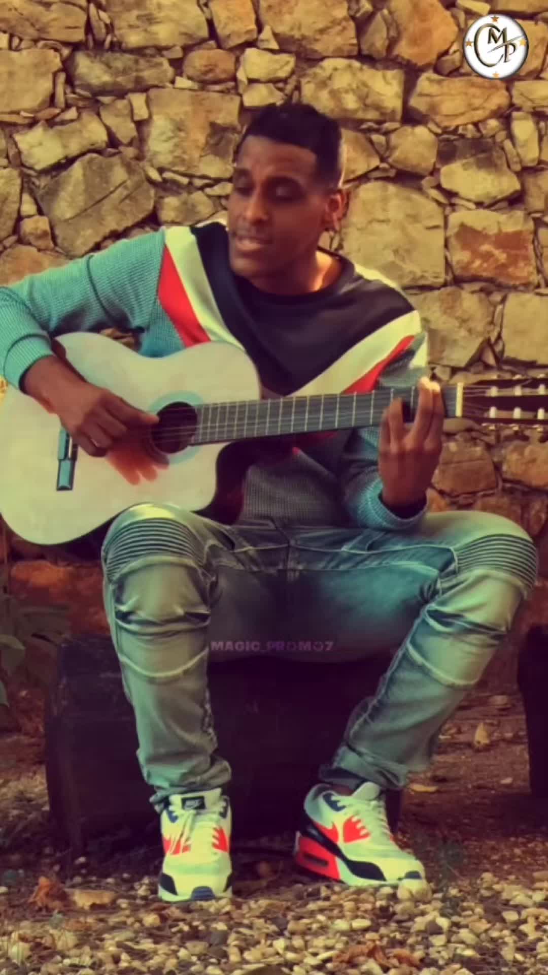 @Fameuse