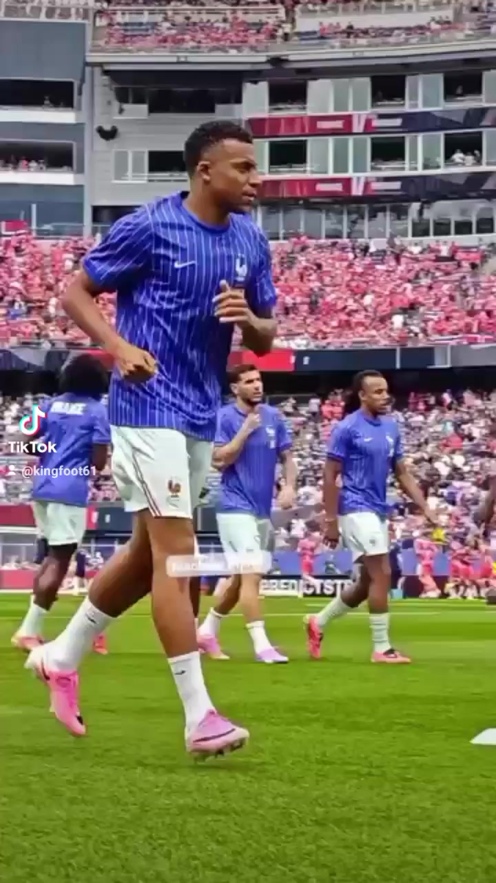 @⚪KING NOUH ⚪👑