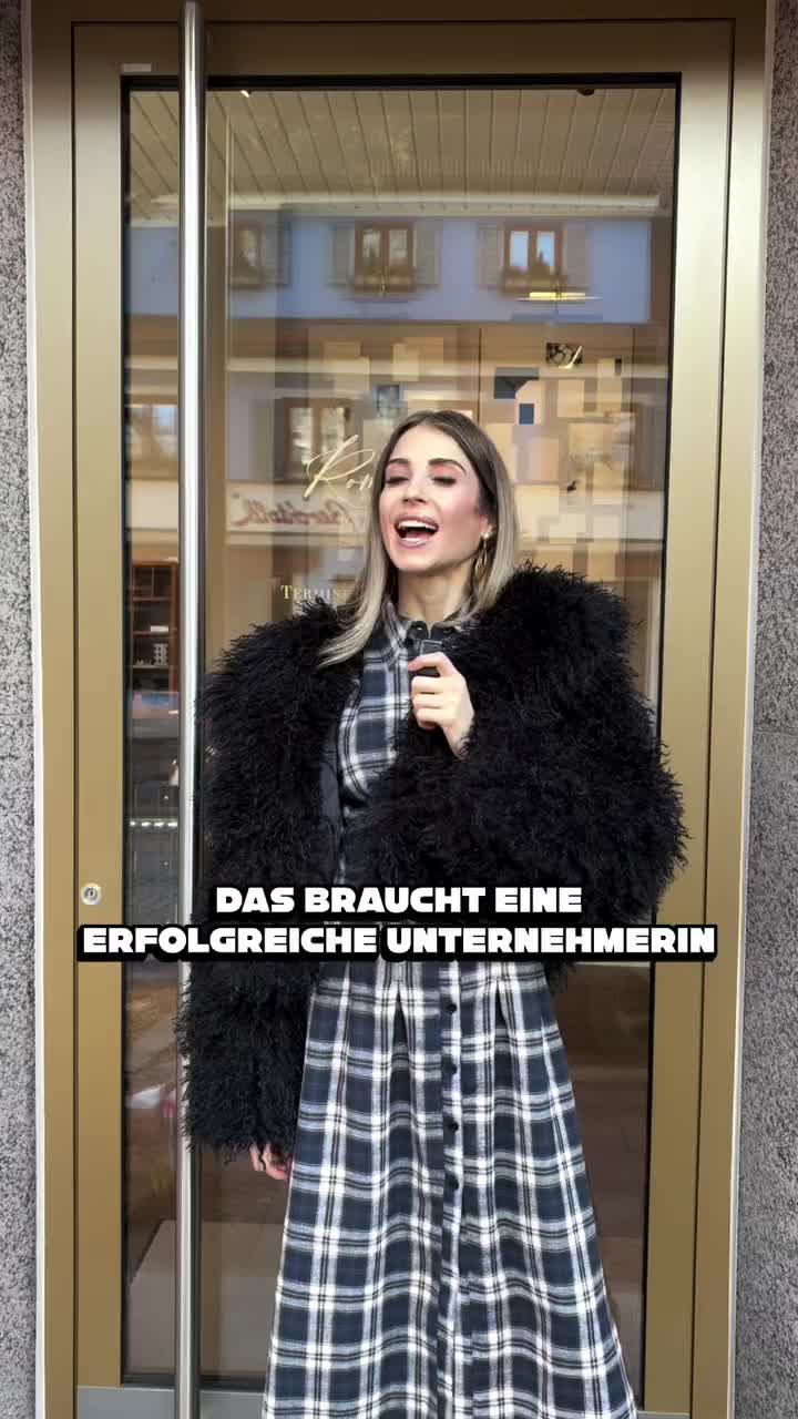 @Isabella_Baker