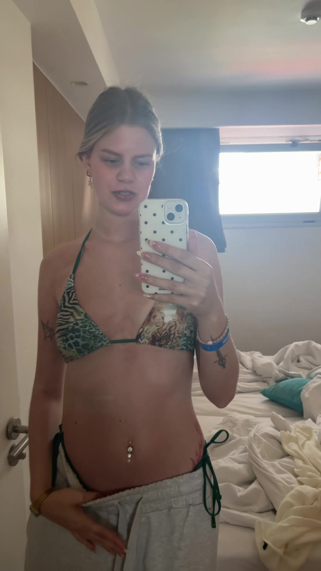 @cl.zoee