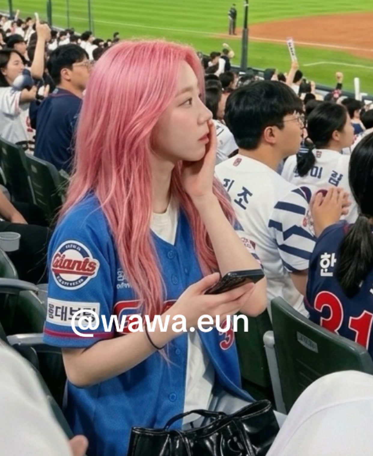 @Wawa Eun