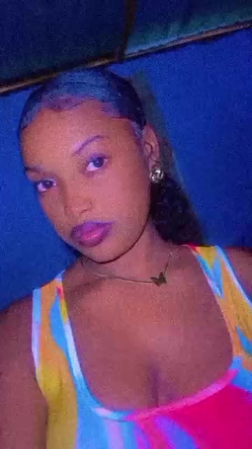 @angel🥰🦋