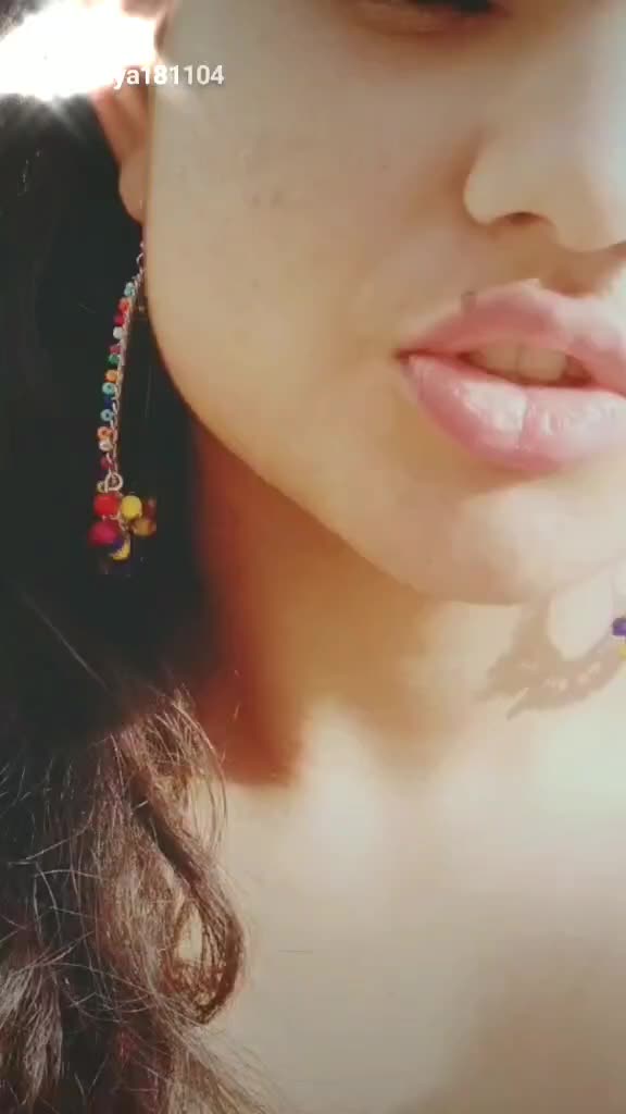 @👑SHREYA BIGHAMAL👑