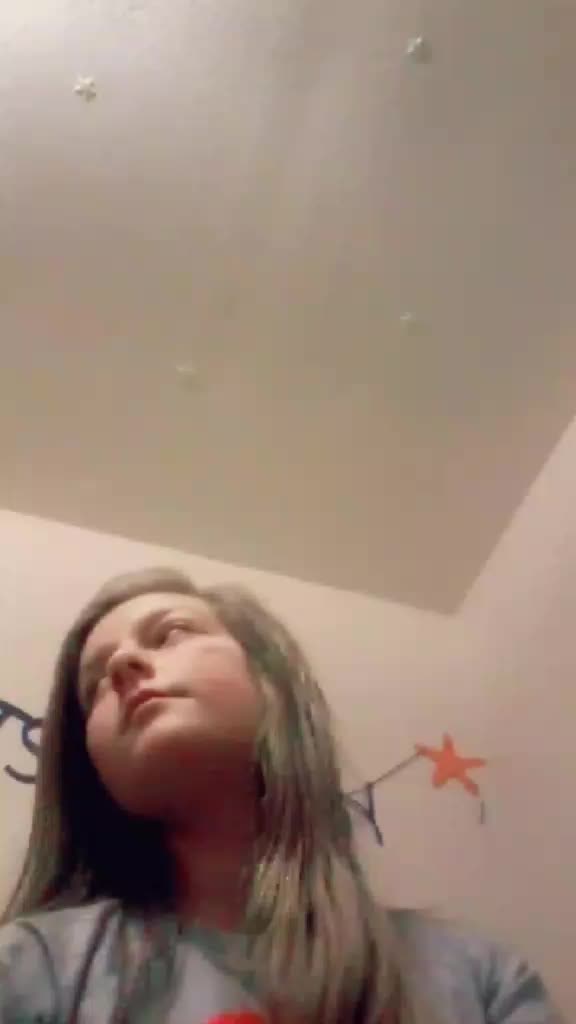 @lily
