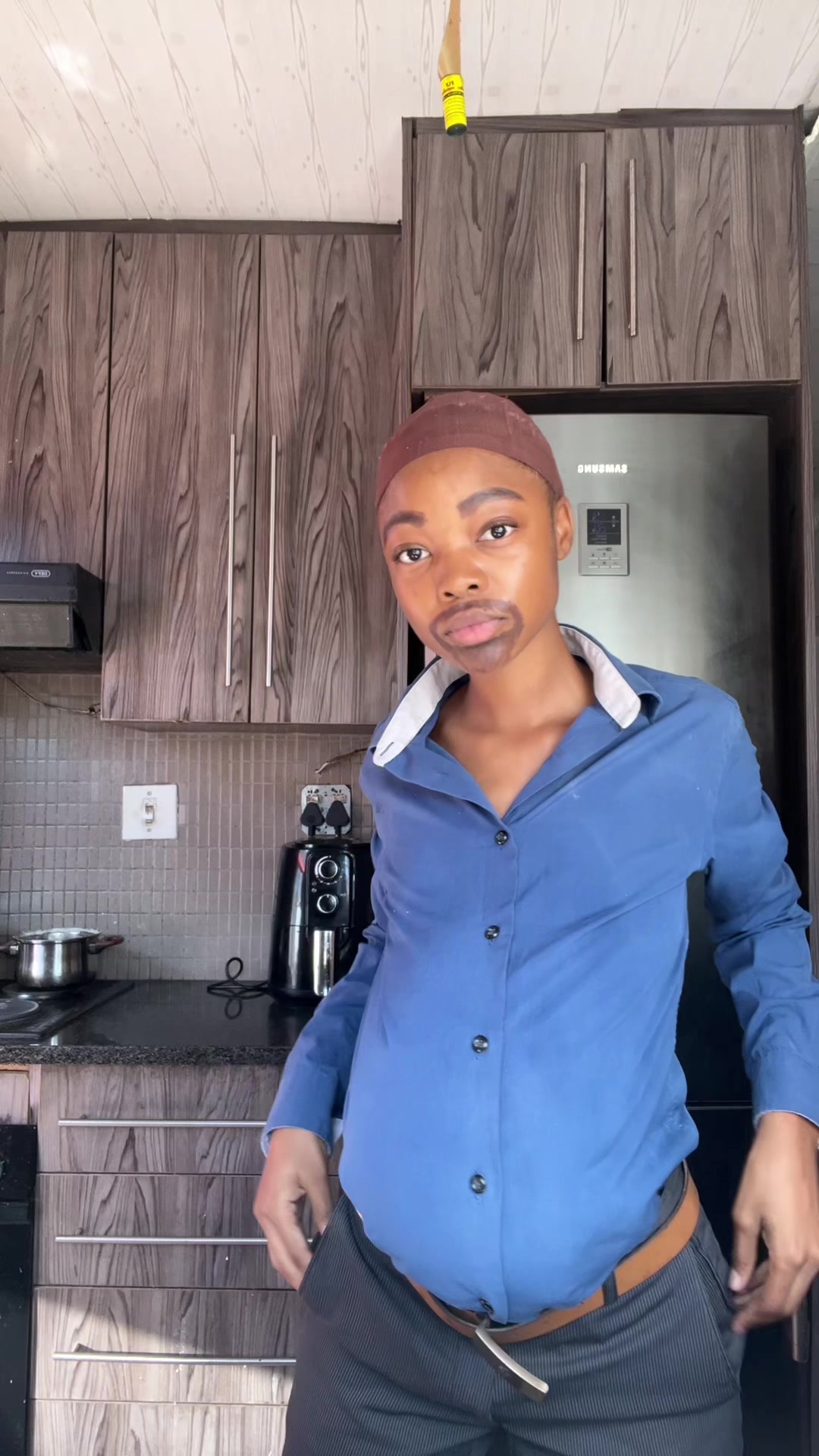 @Tshiamo