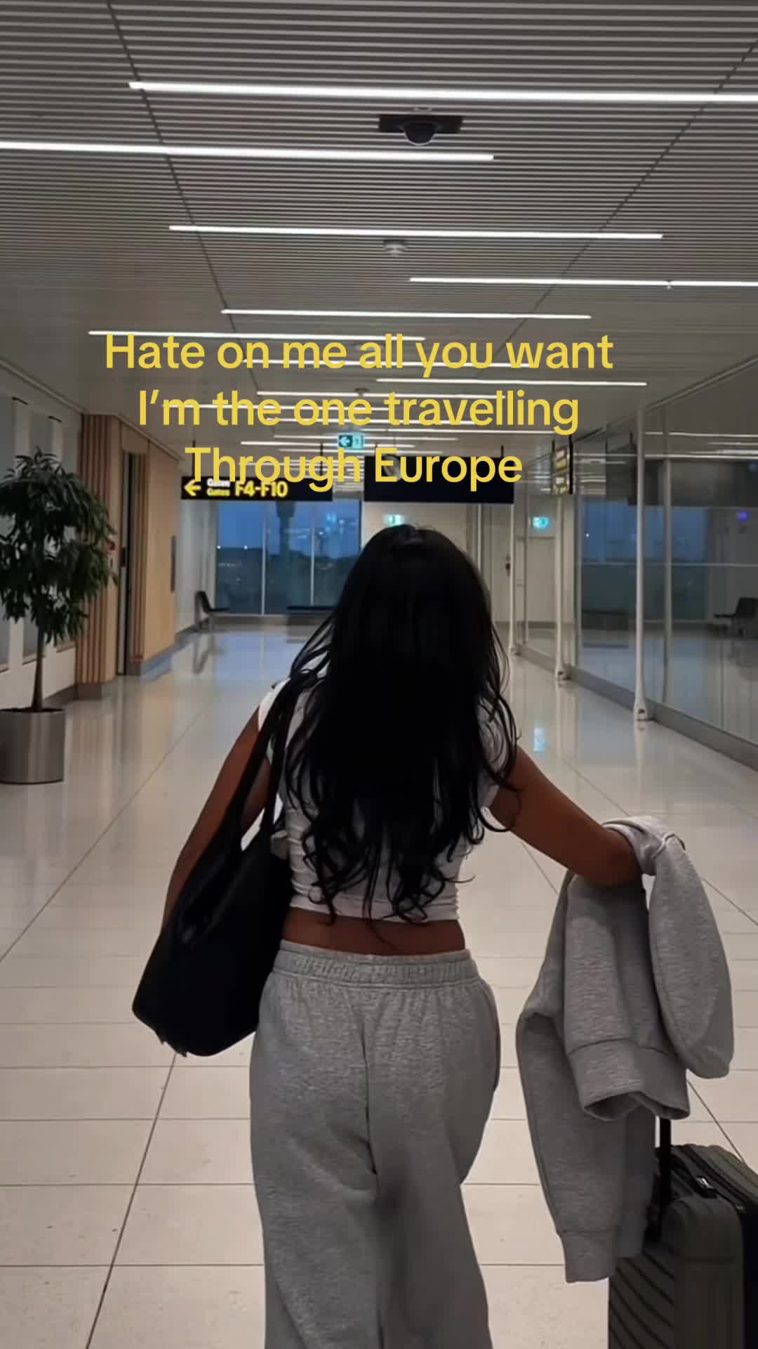 @Monicamaharjan