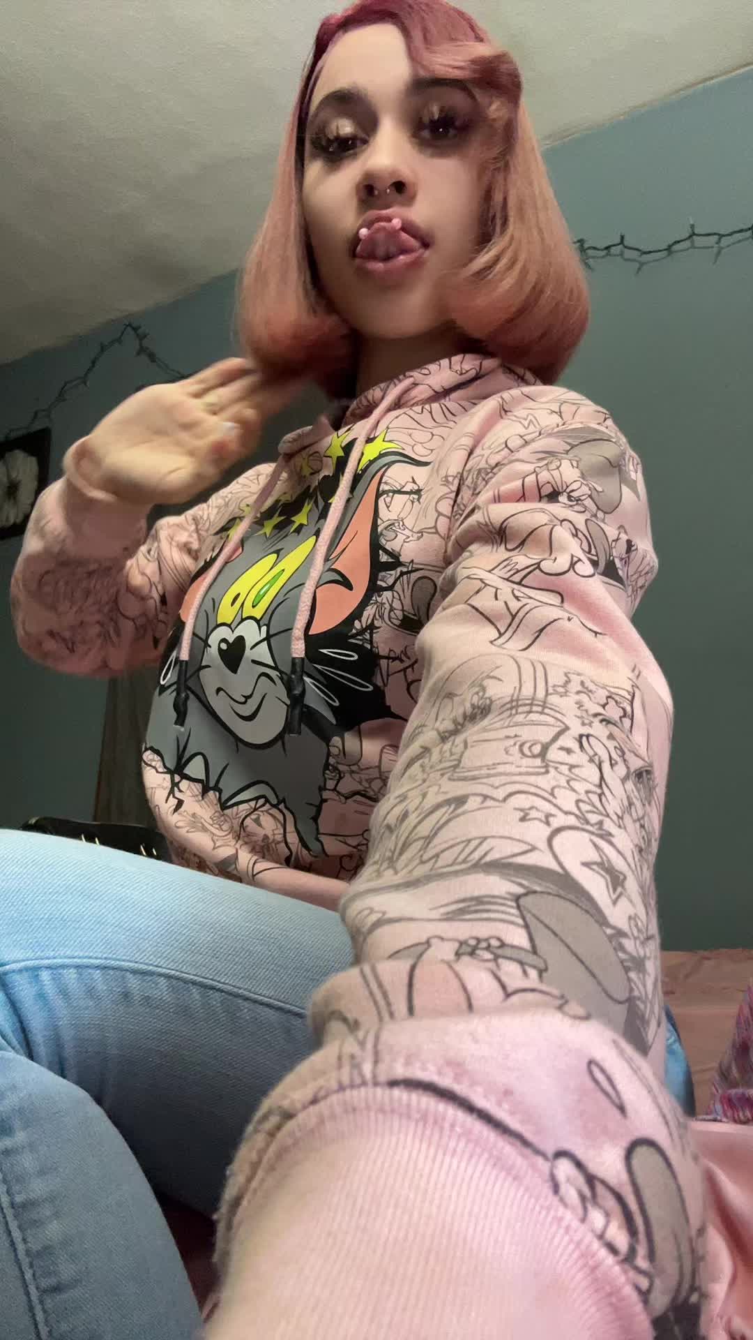 @Laniii⭐️