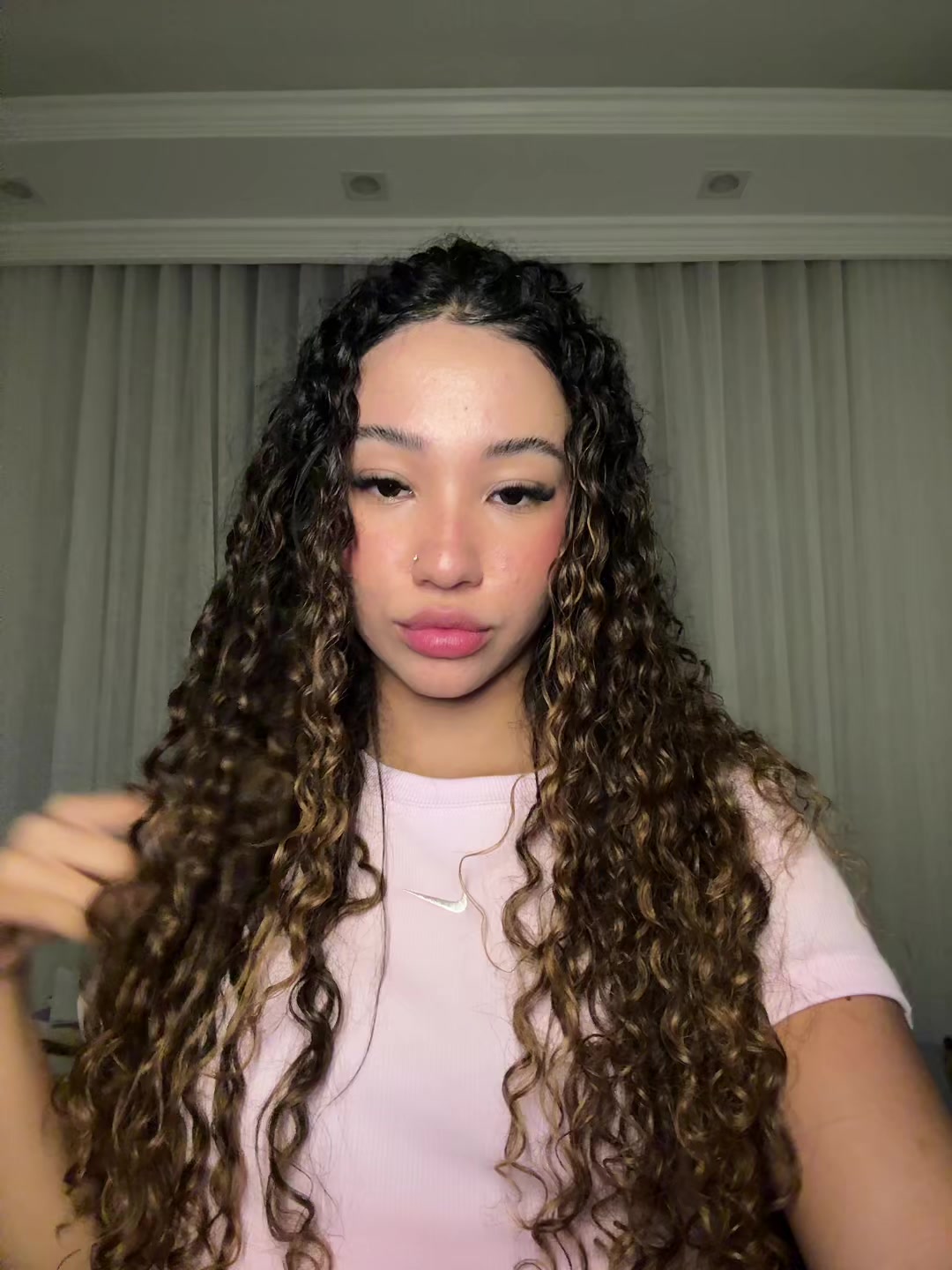 @Ana