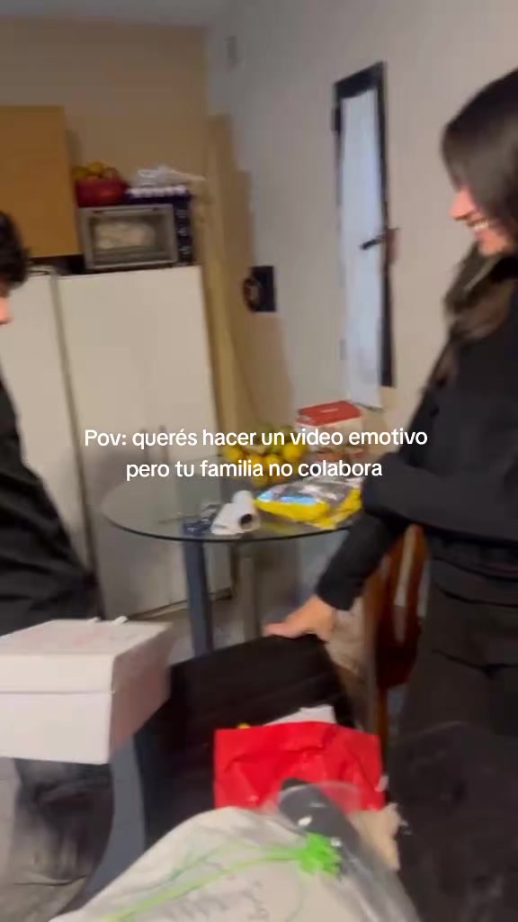 @Ayluu