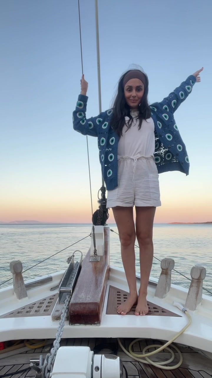 @Isa