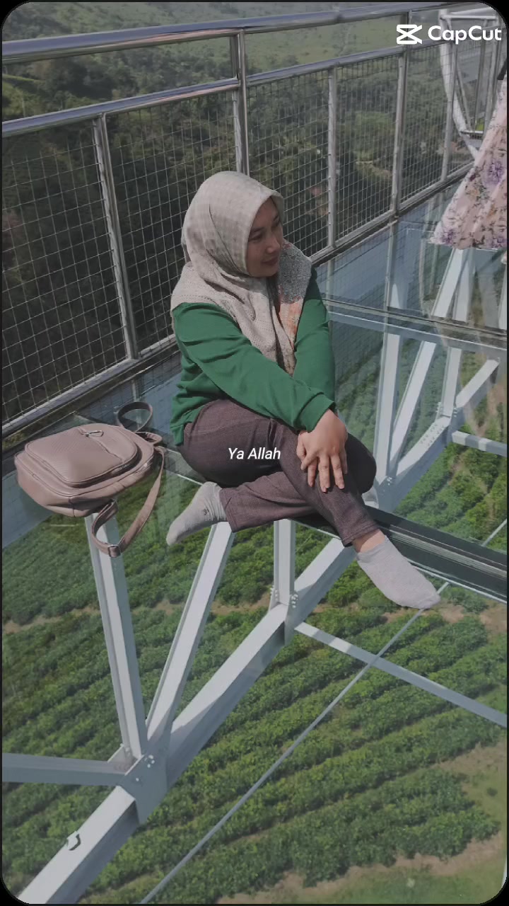 @indriastuti352