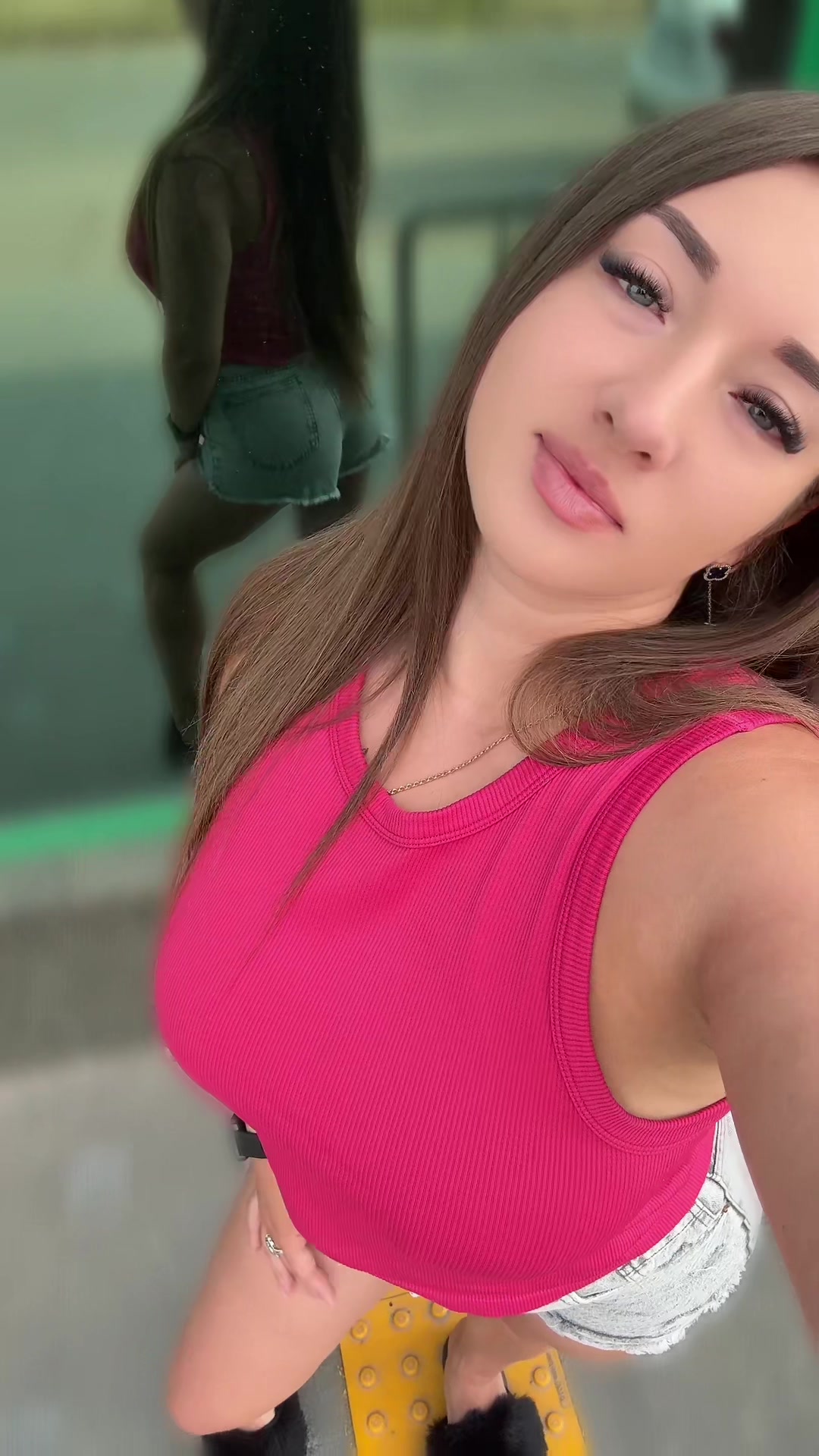 @Анжела😉