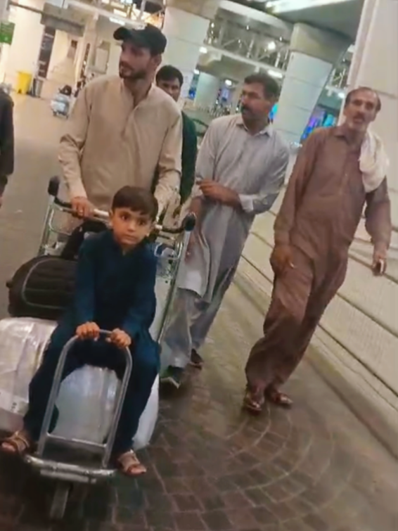 @Malik Faisal804🇵🇰