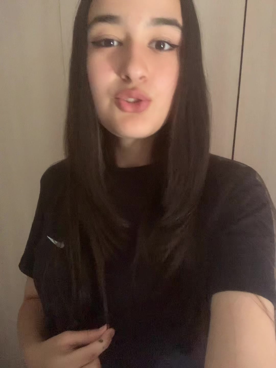 @djama589