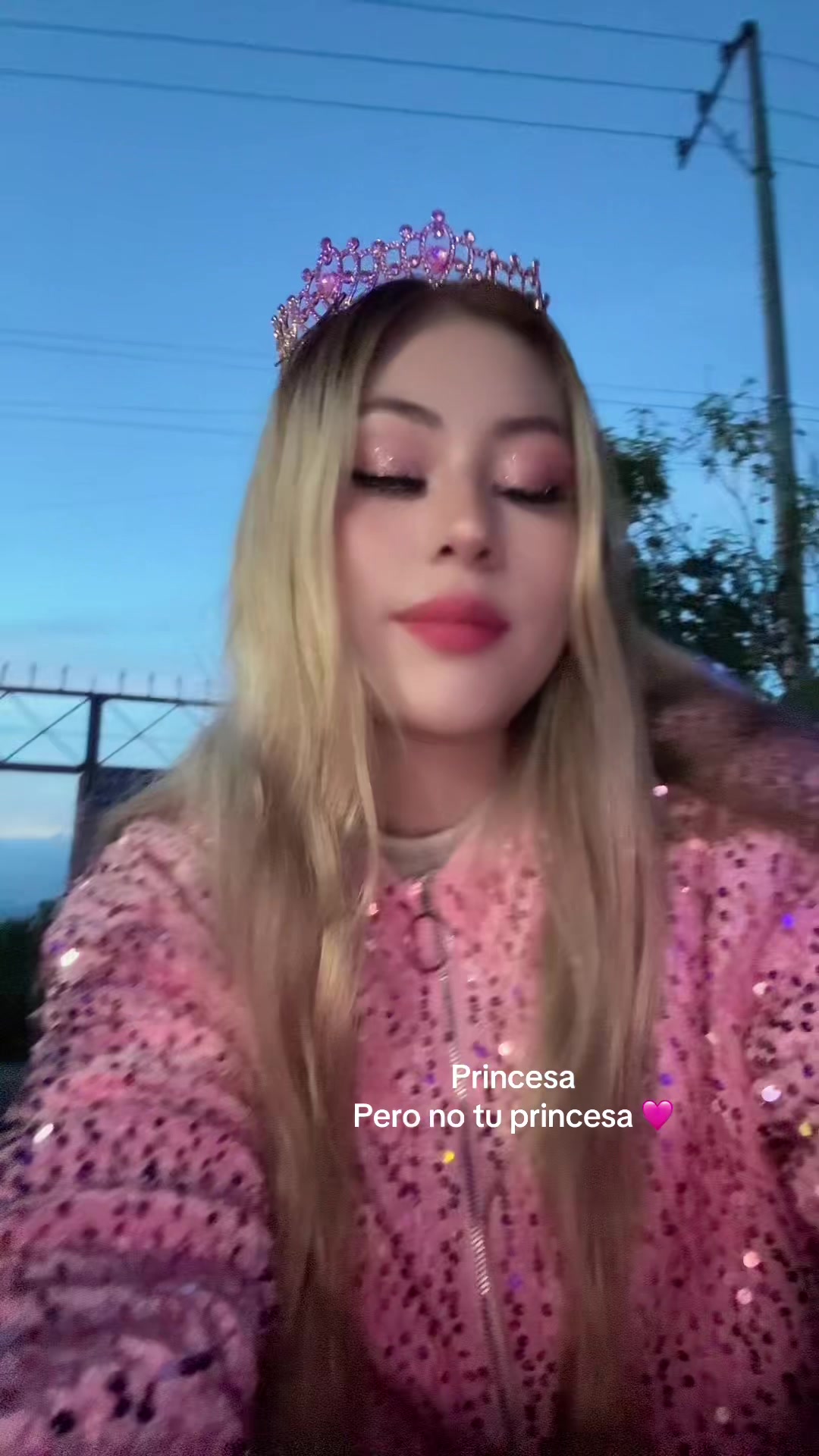 @Andrea D&iacute;az