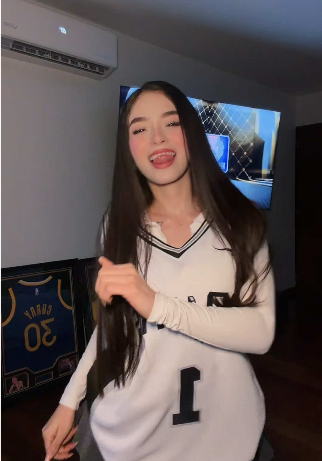 @Yajana Cano