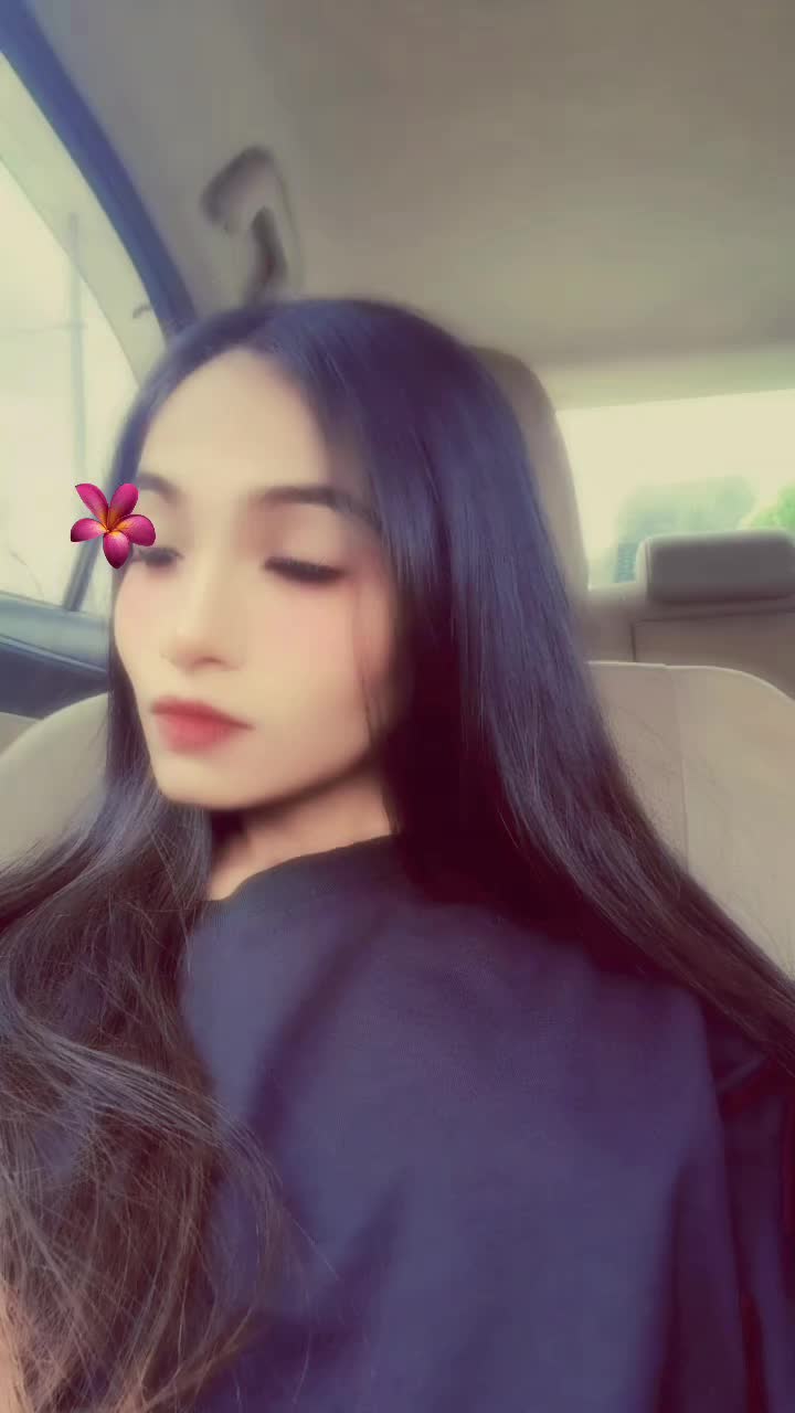 @Sarvataa 19💚