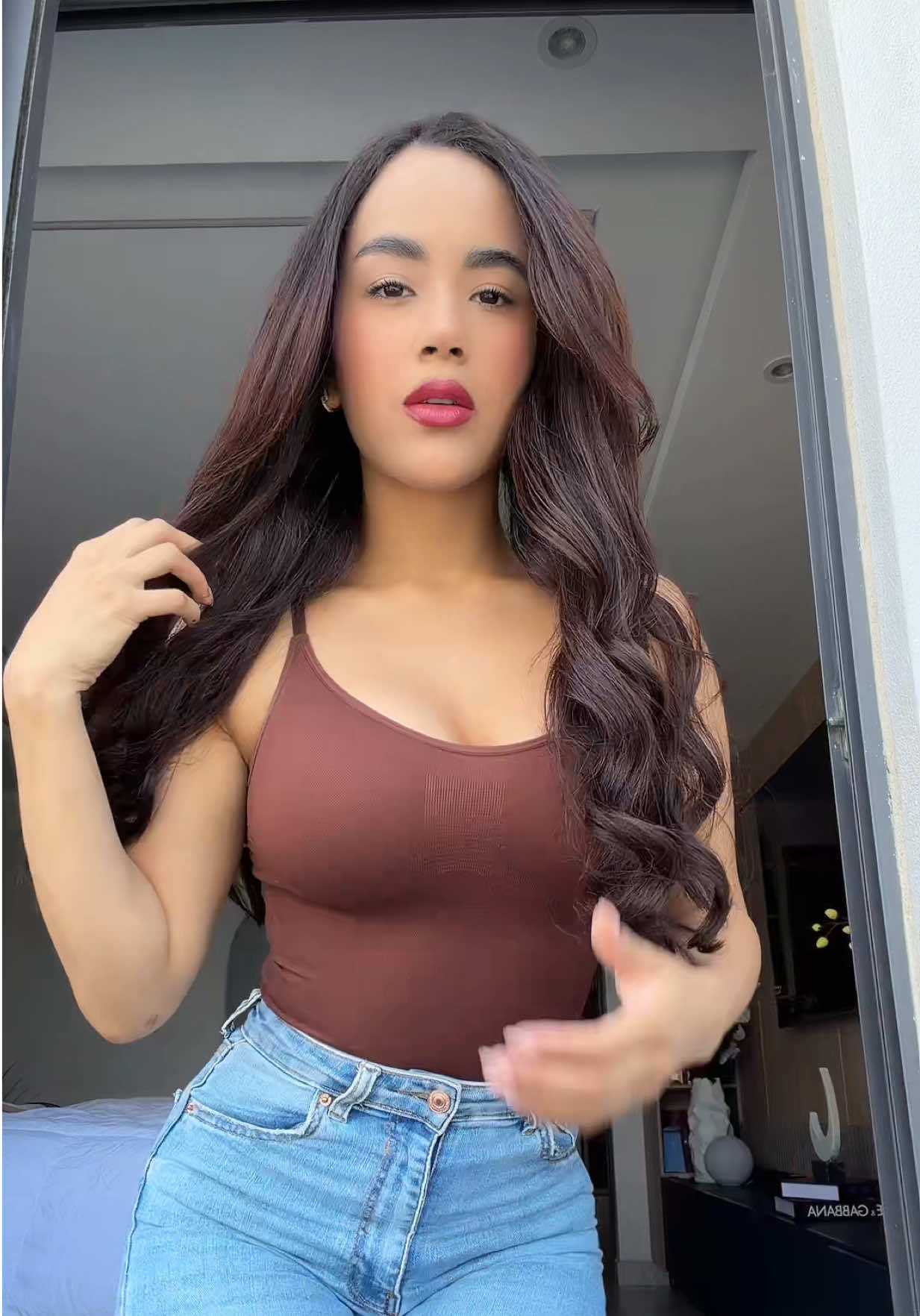 @Laura
