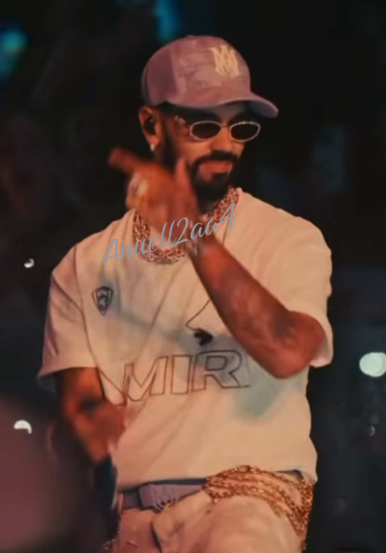 @Anuel