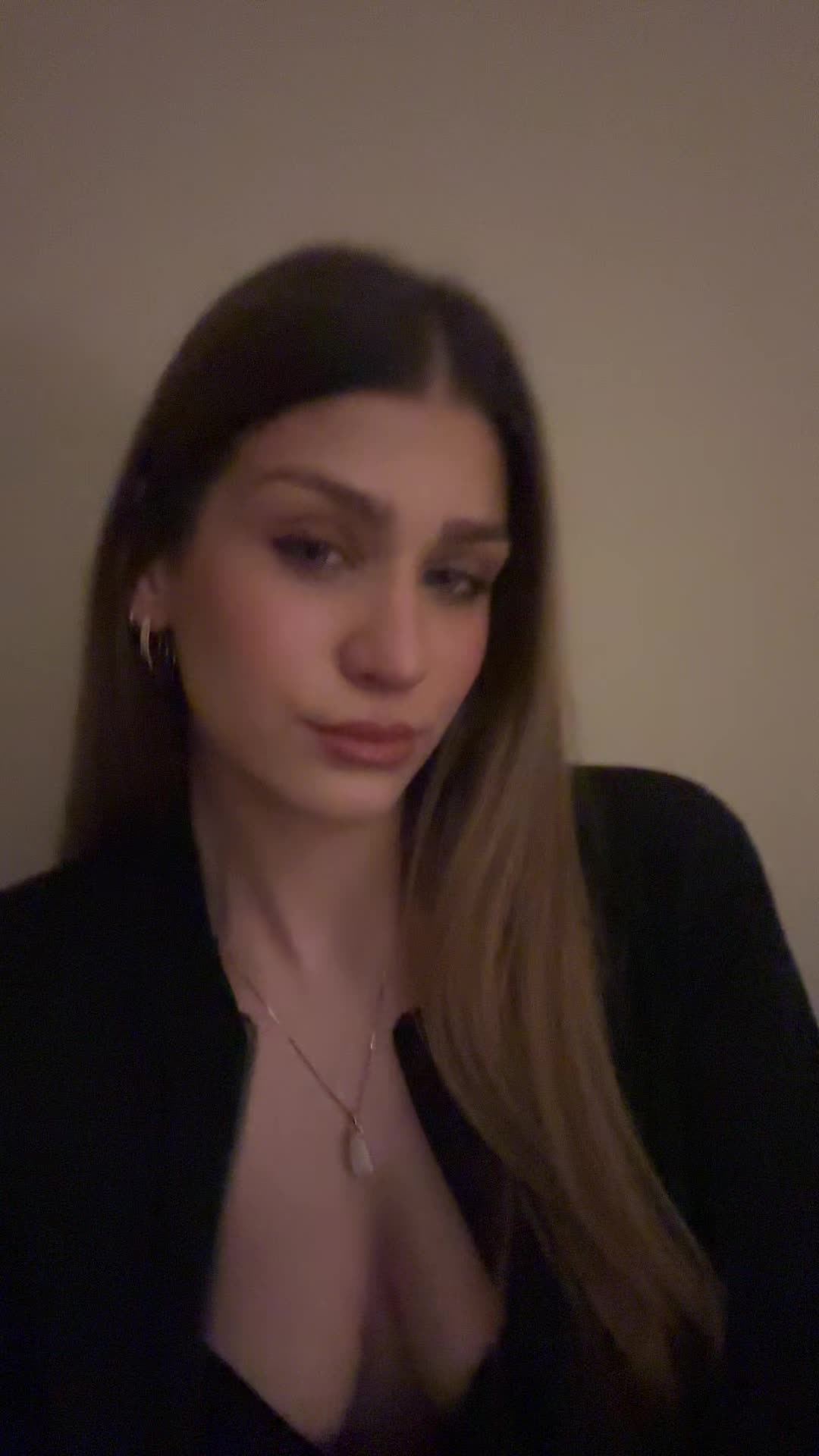 @angelina