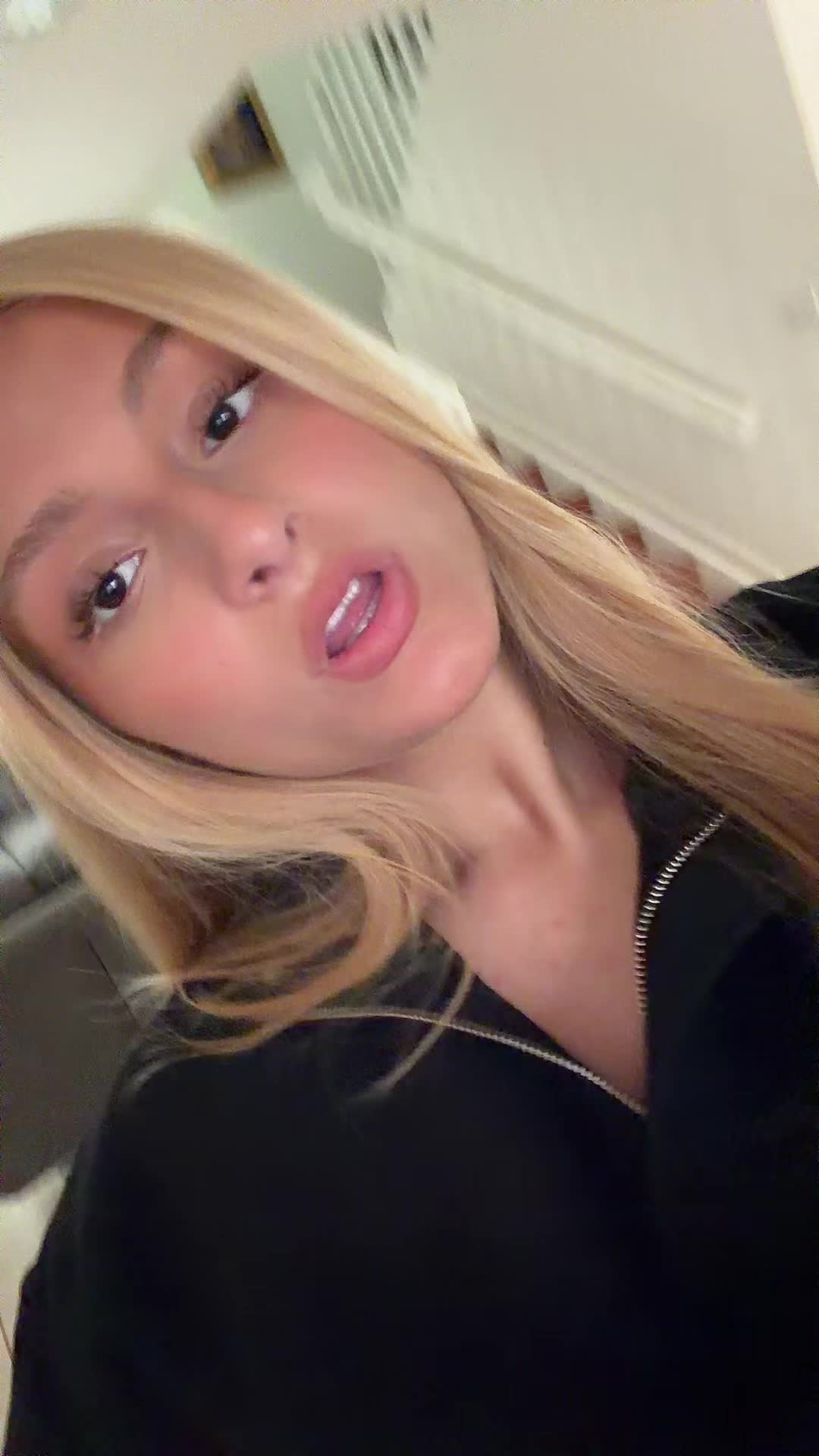 @cami