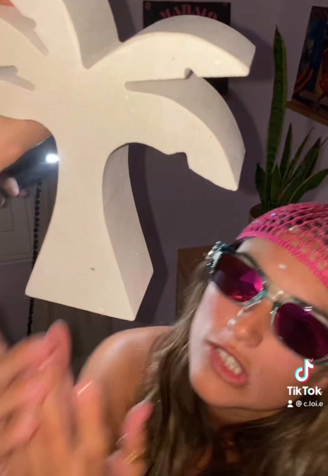 @cl0ie