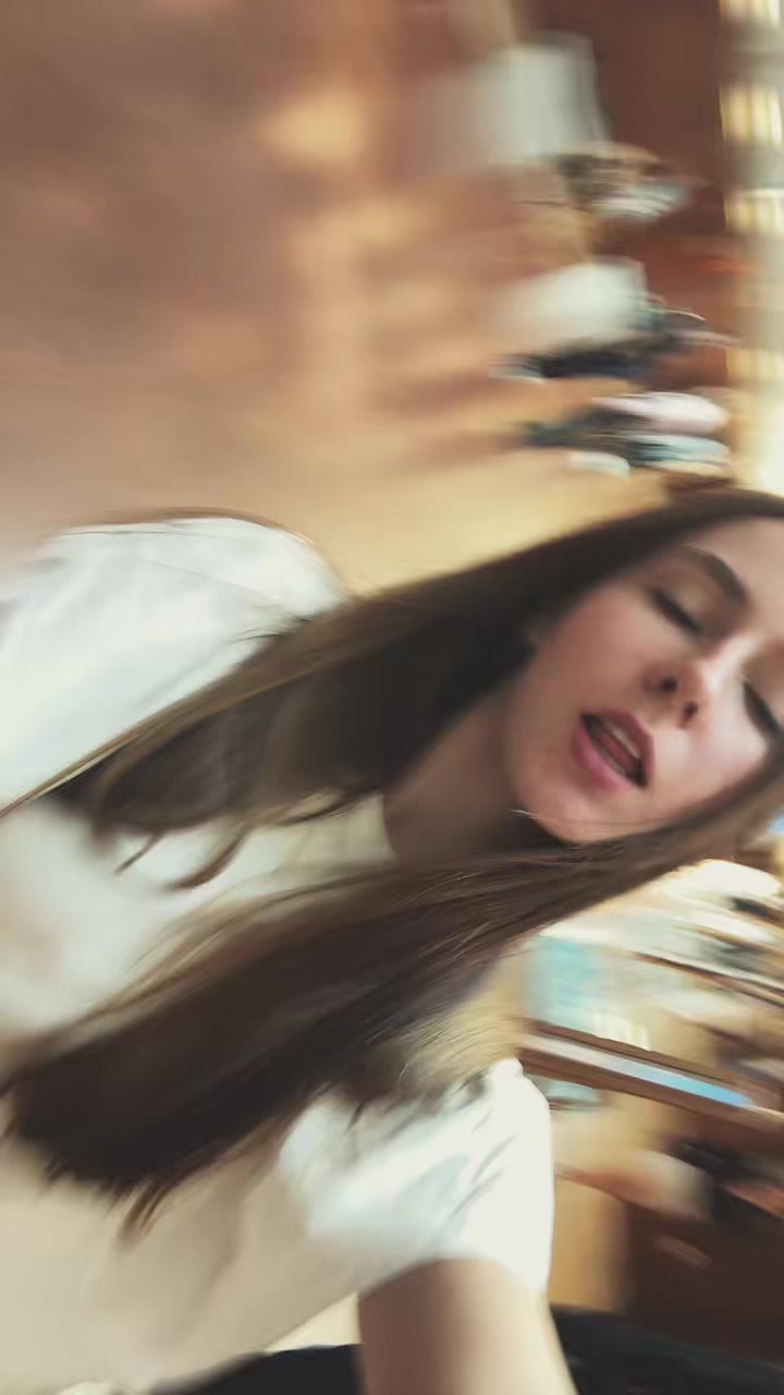 @alexxxandra