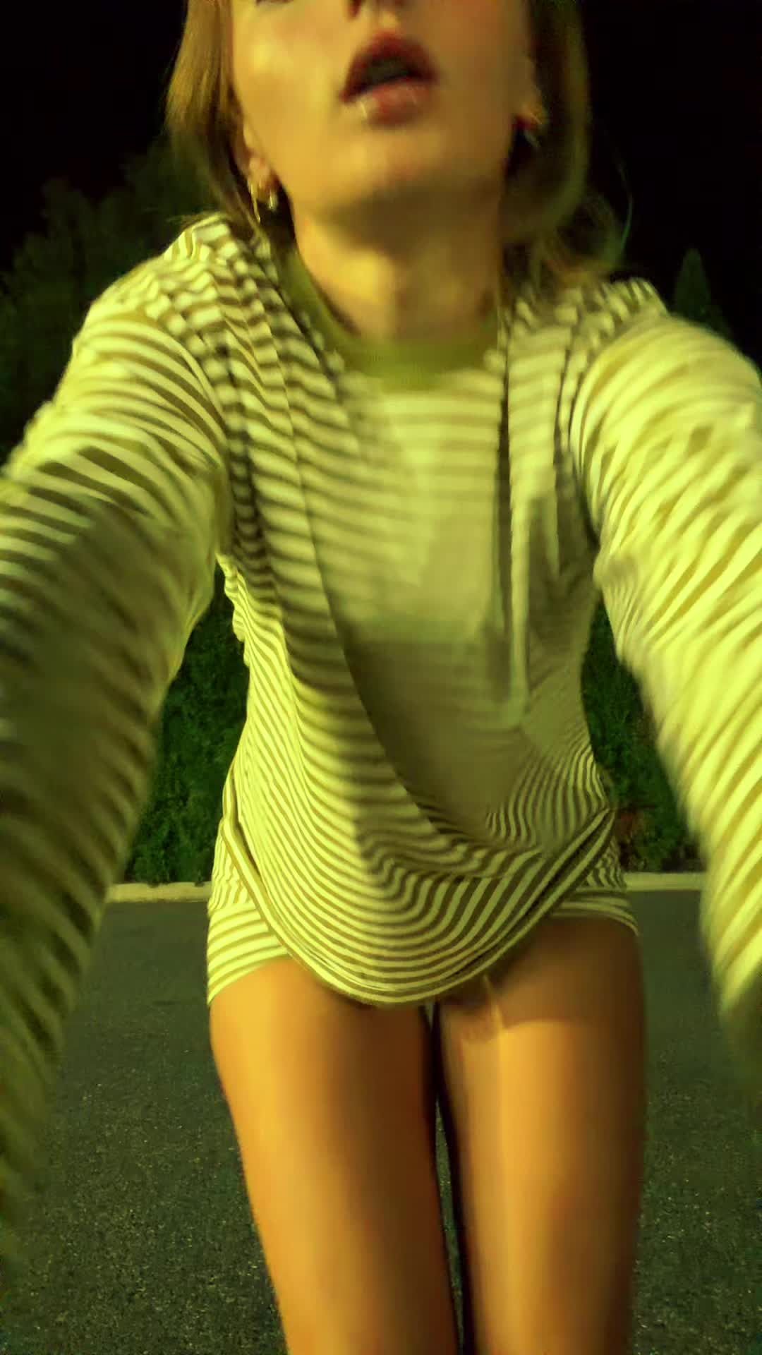 @🤪