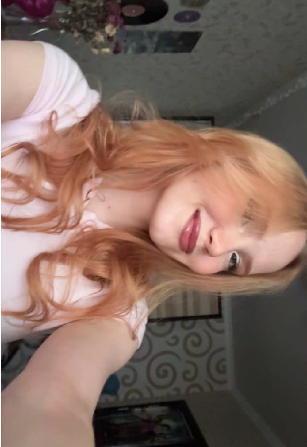 @:D