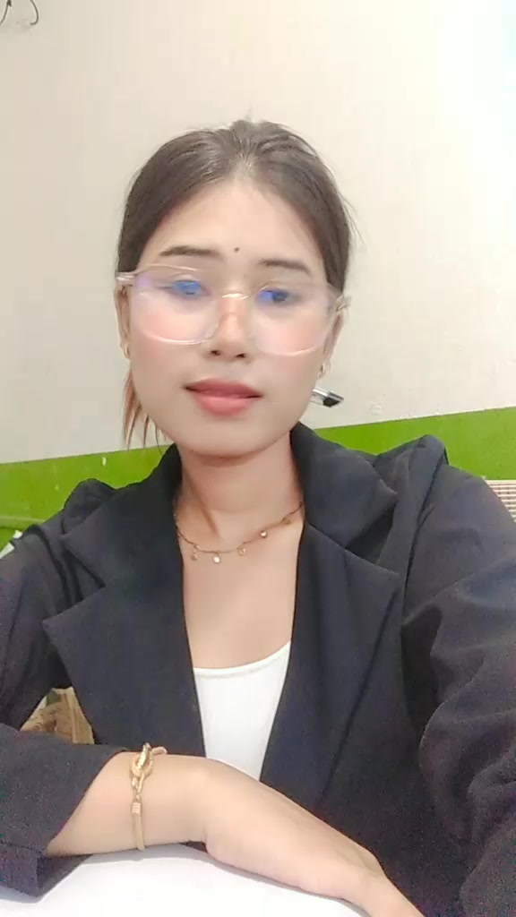 @Xoti(•‿•)