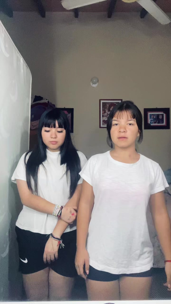@𝐌𝐚𝐫𝐢💙