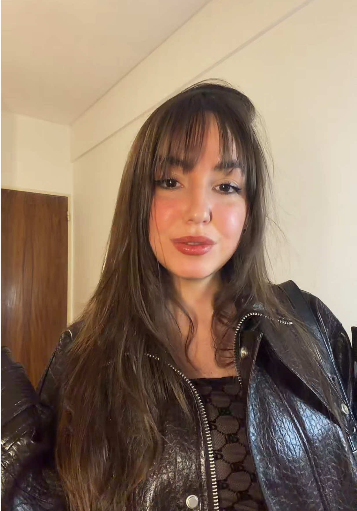 @mikeila