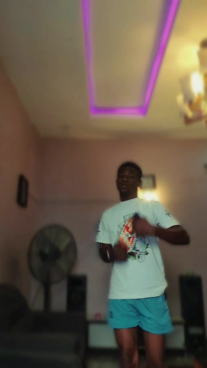 @celebrityboyfriend04