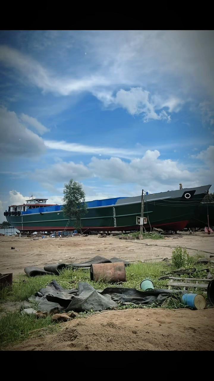 @KhánhHugo