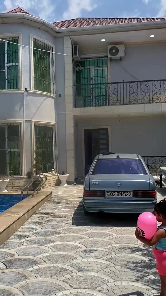 @Melek qasimova🇦🇿