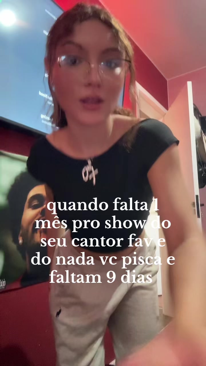 @J ✮