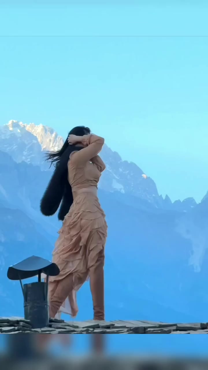 @️