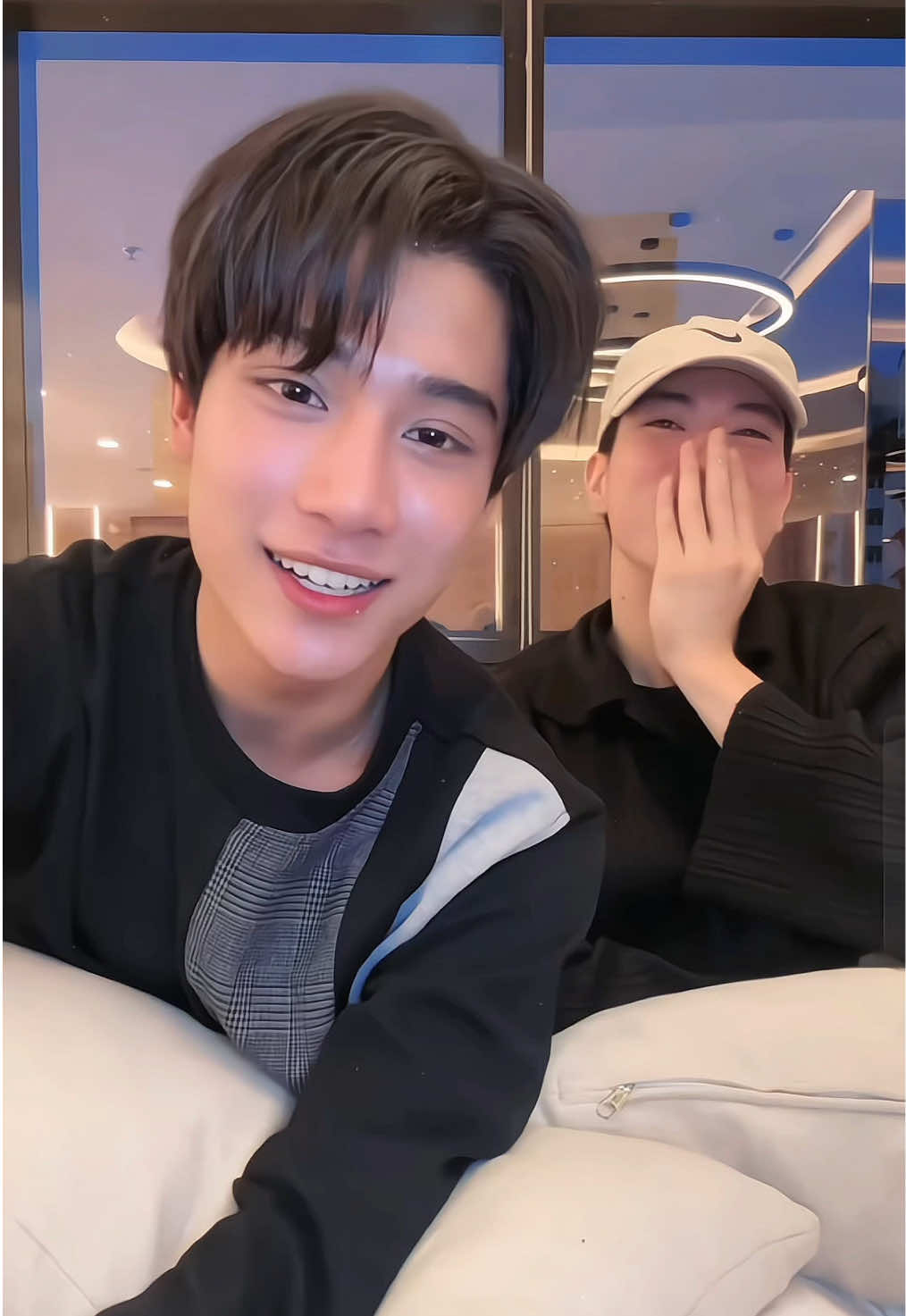 @โบ้เด้ง