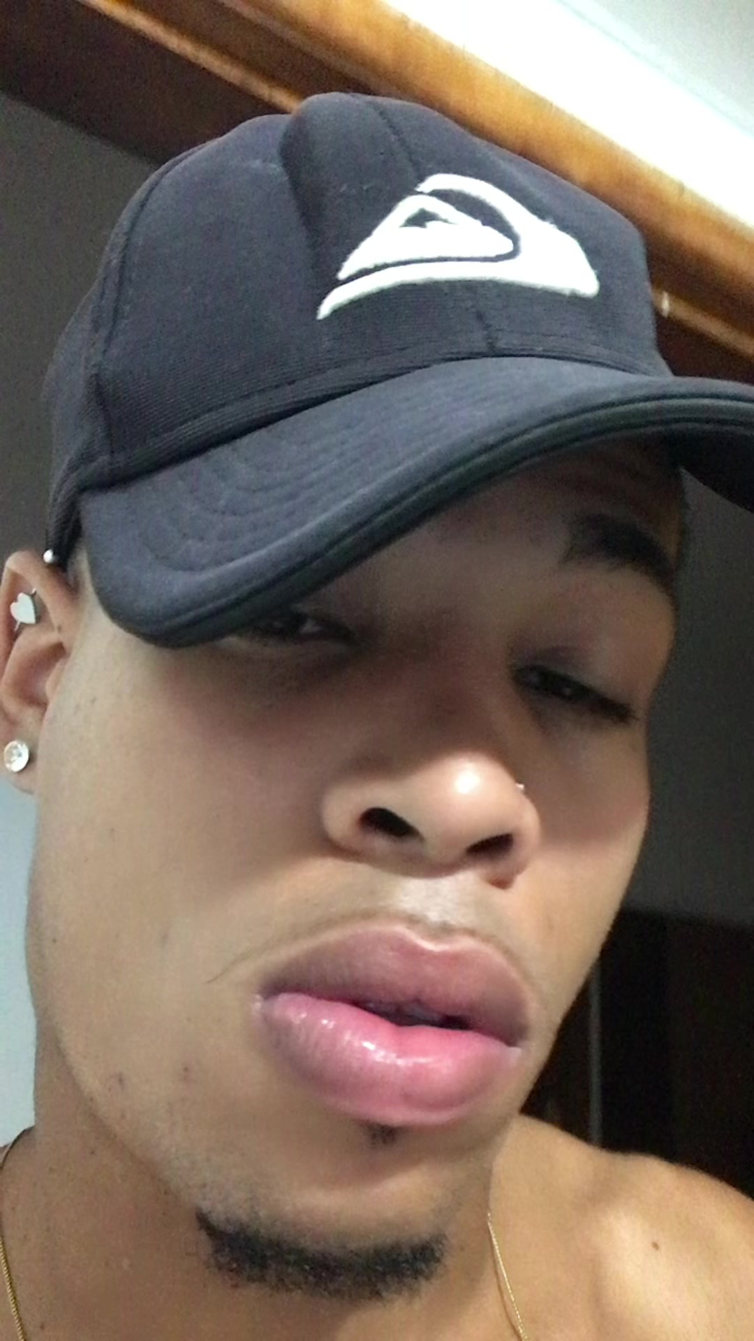 @Wl