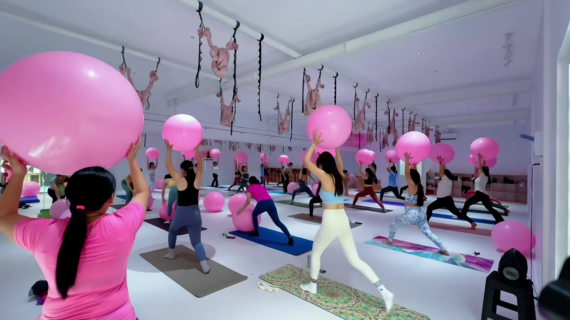 @SUNNY YOGA @MDY