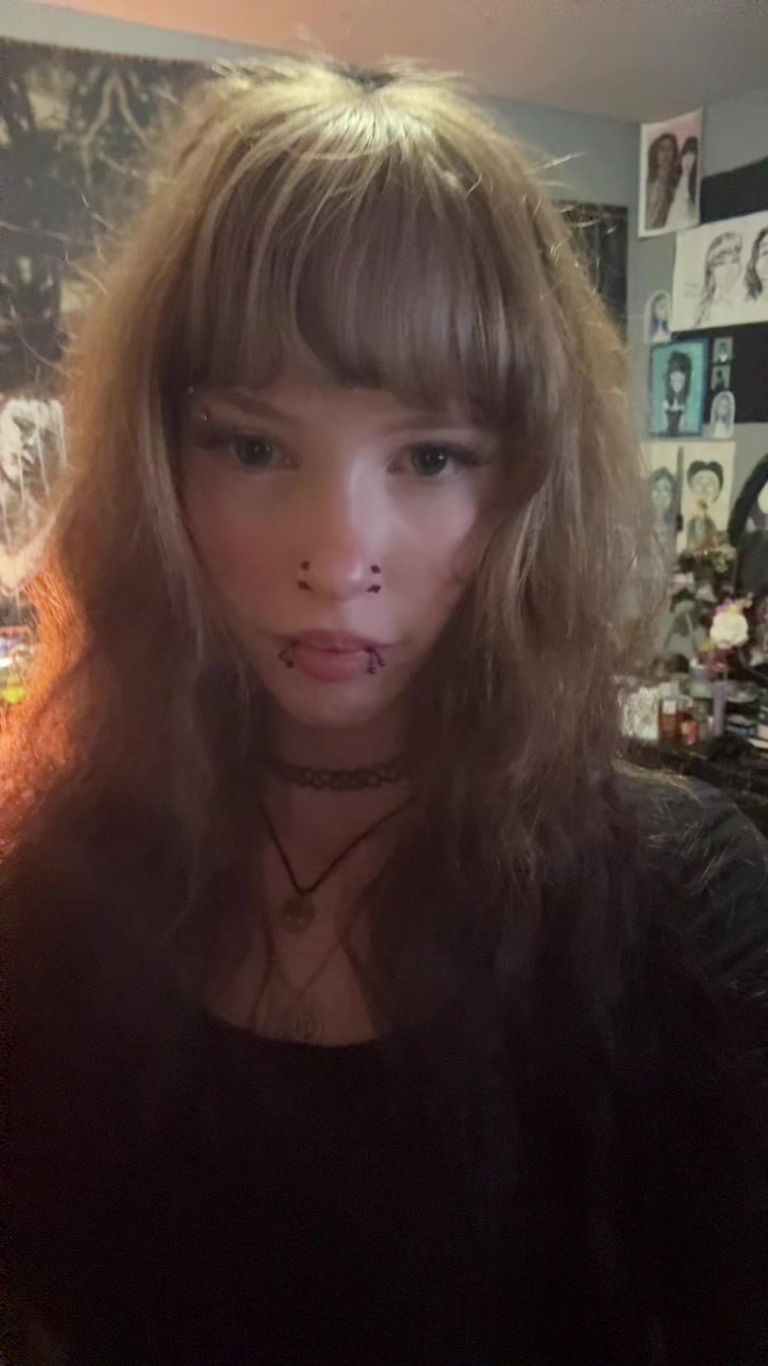 @v