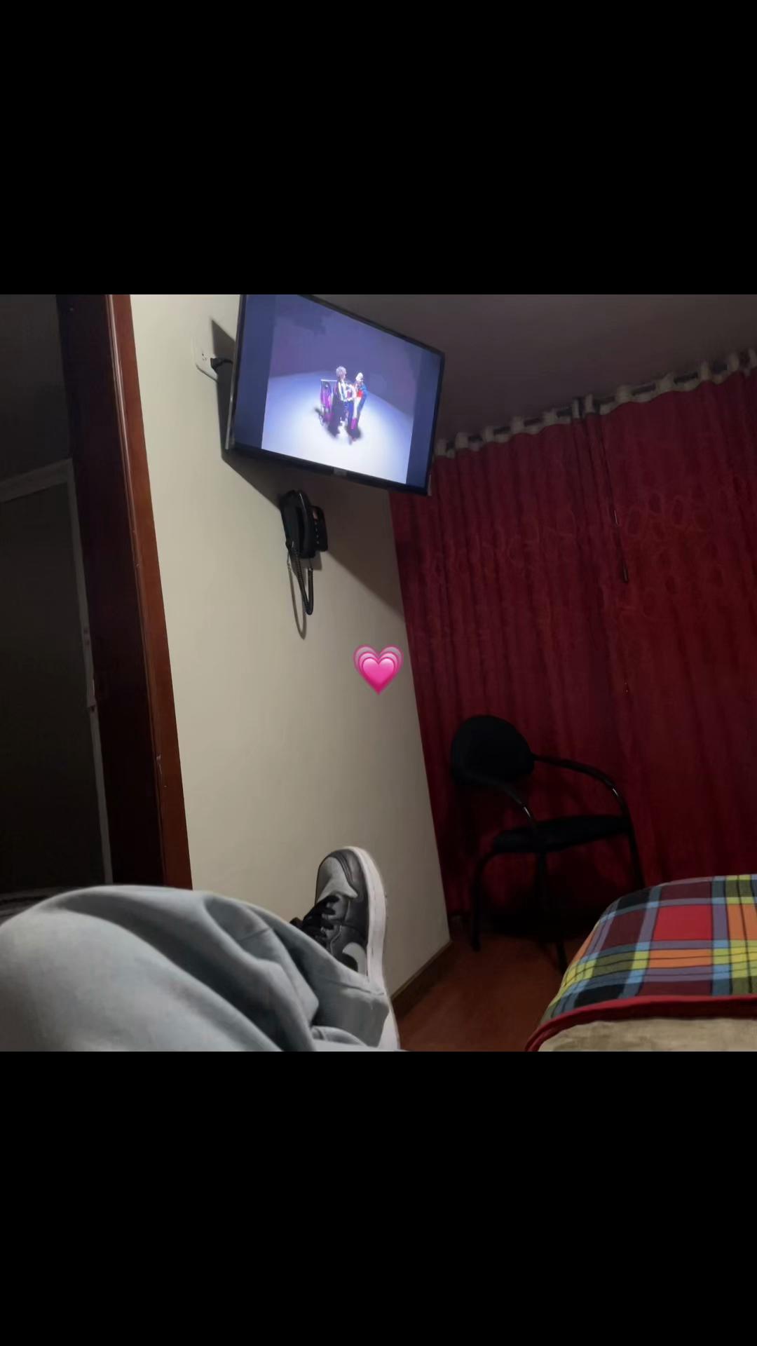 @๐ฌ๐๐-๐ณ๐๐๐๐ซฆ