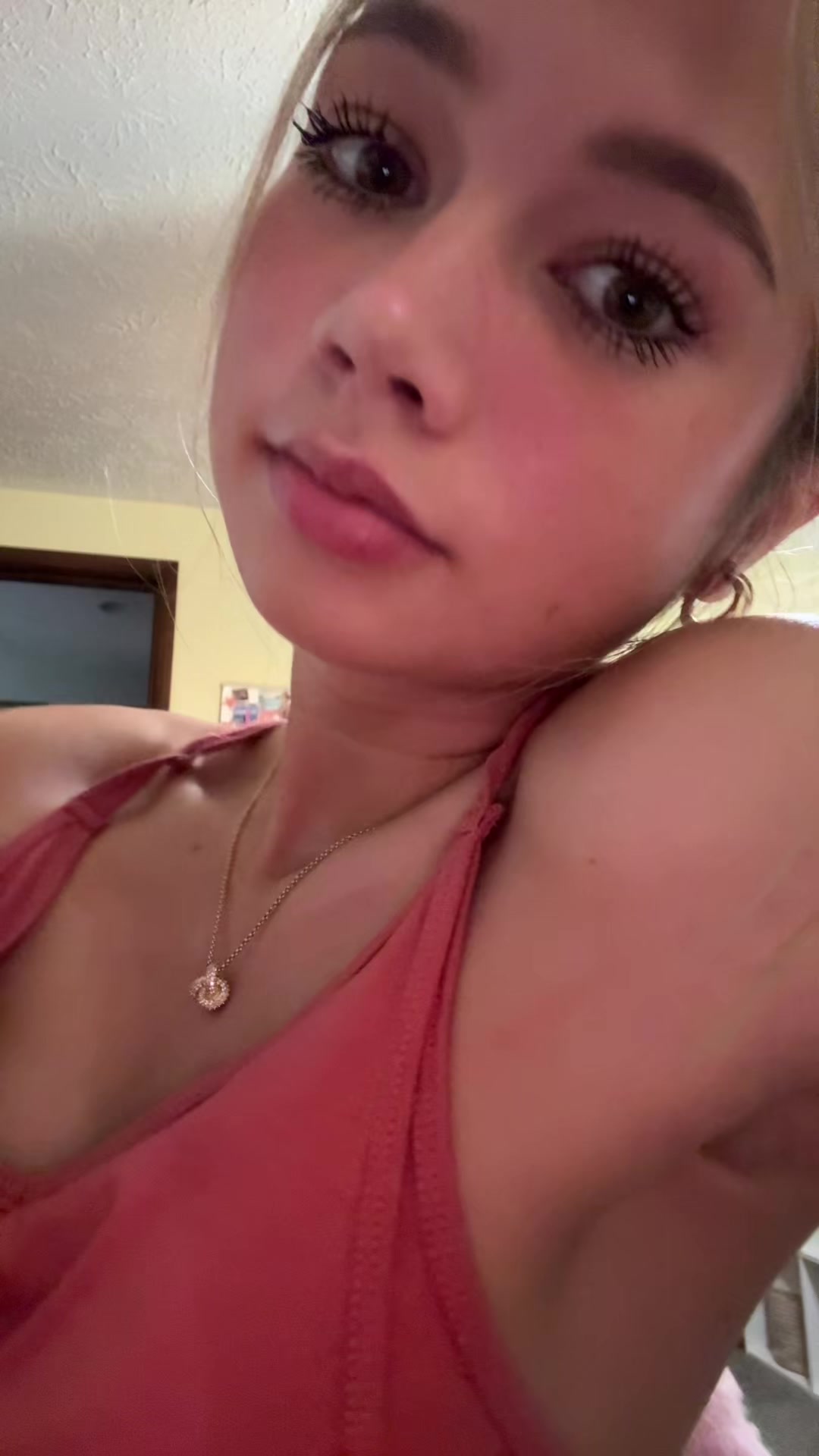 @user47382652738