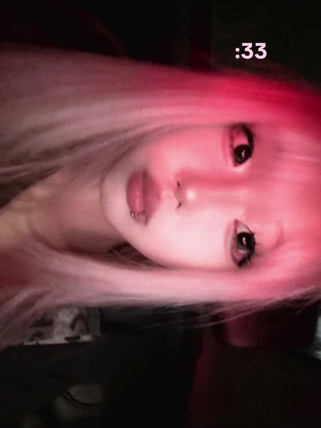 @艾妮可