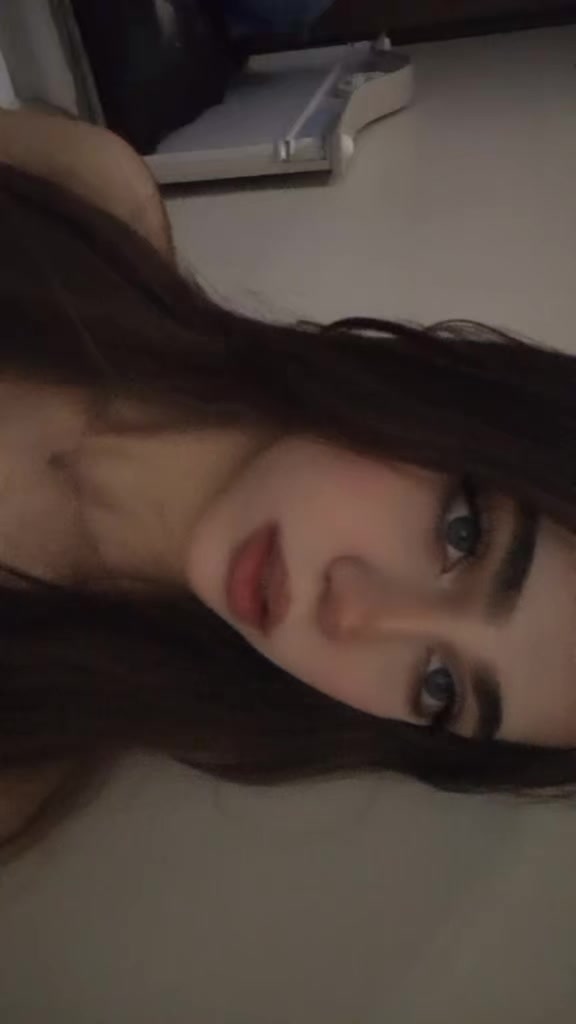 @𝐏𝐀𝐑𝐍𝐈𝐀👸🏻