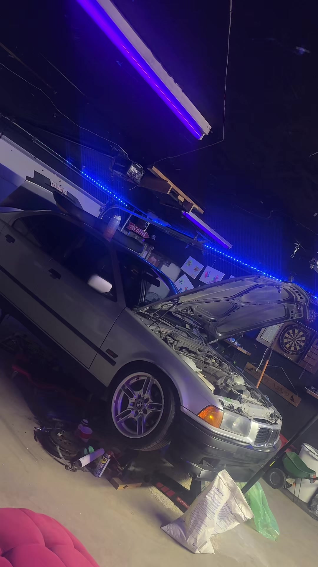 @Bentnosepanel