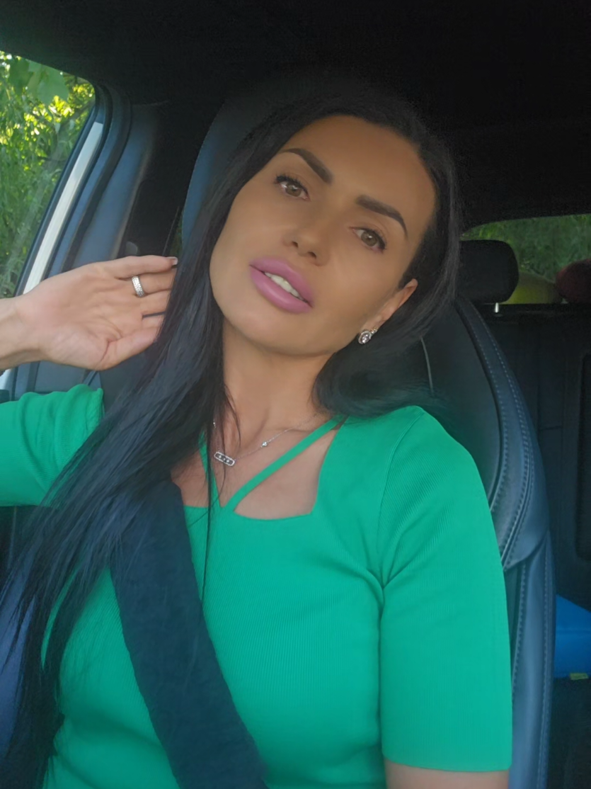 @Viorica