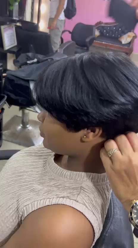 @The Yesit salon